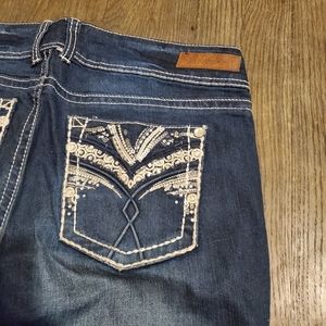 Wallflower jeans